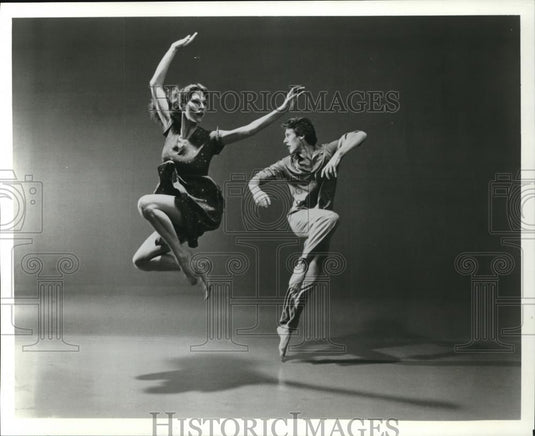 1988 Press Photo Bridgman Myrna Packer Dance Group - Historic Images