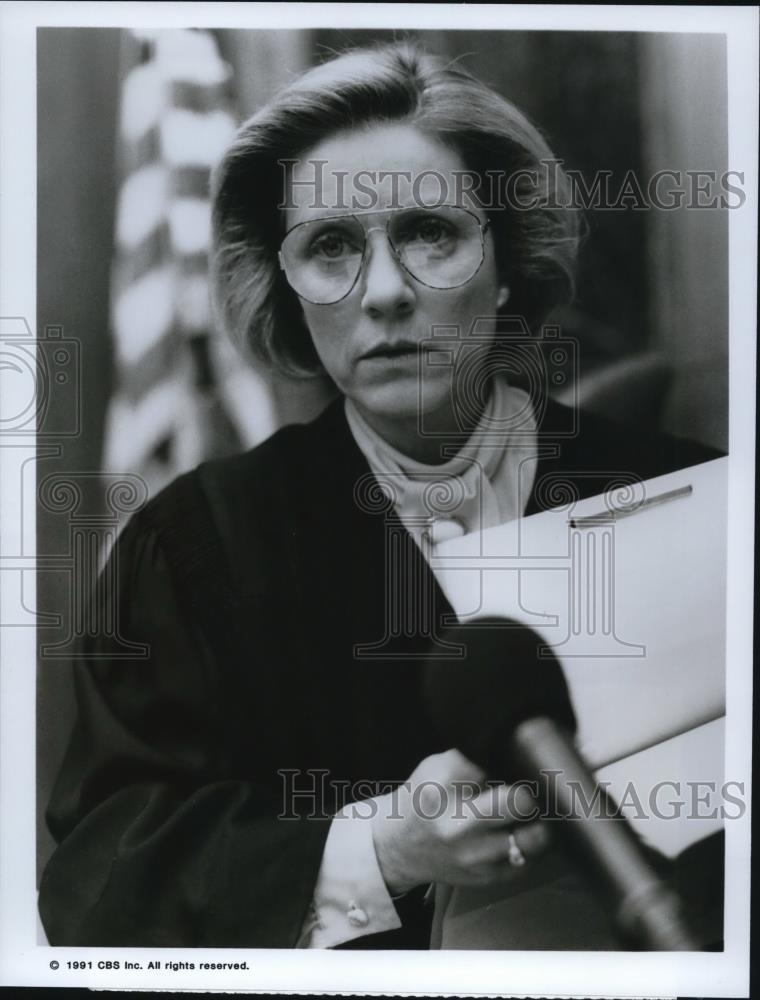 1991 Press Photo Patti Duke stars in Absolute Strangers - Historic Images