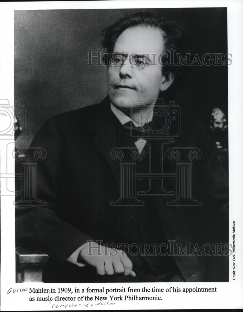1988 Press Photo Gustav Mahker Music Director Of New York Philharmonic - Historic Images