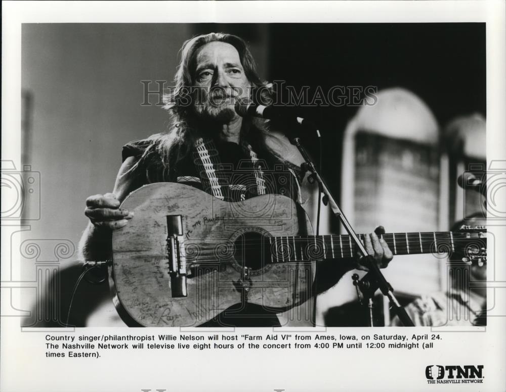 1993 Press Photo Willie Nelson at Farm Aid VI - cvp41556 - Historic Images