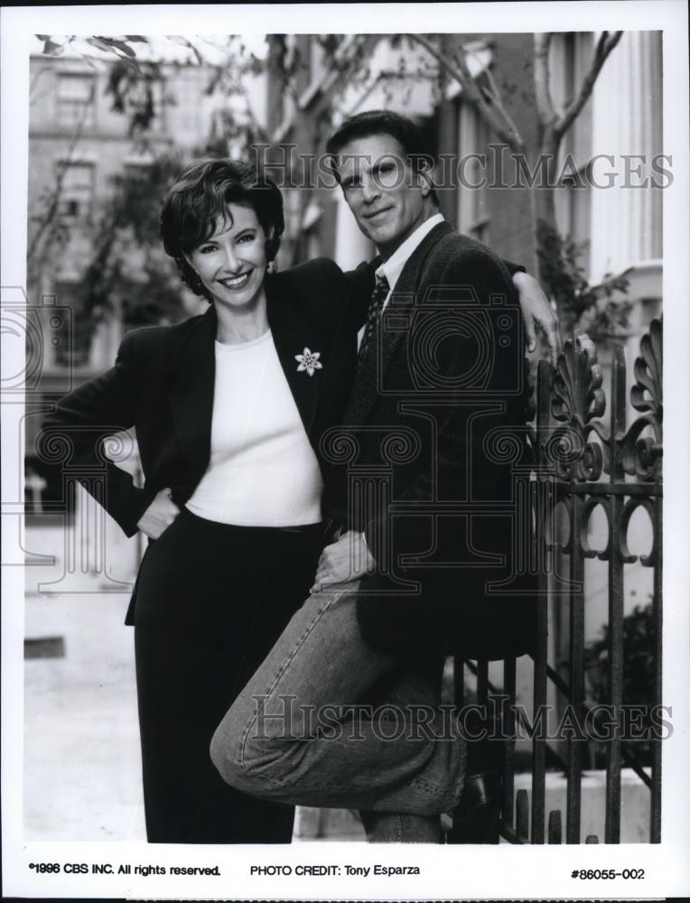 1996 Press Photo Ted Danson Mary Steenburgen In Ink - Historic Images