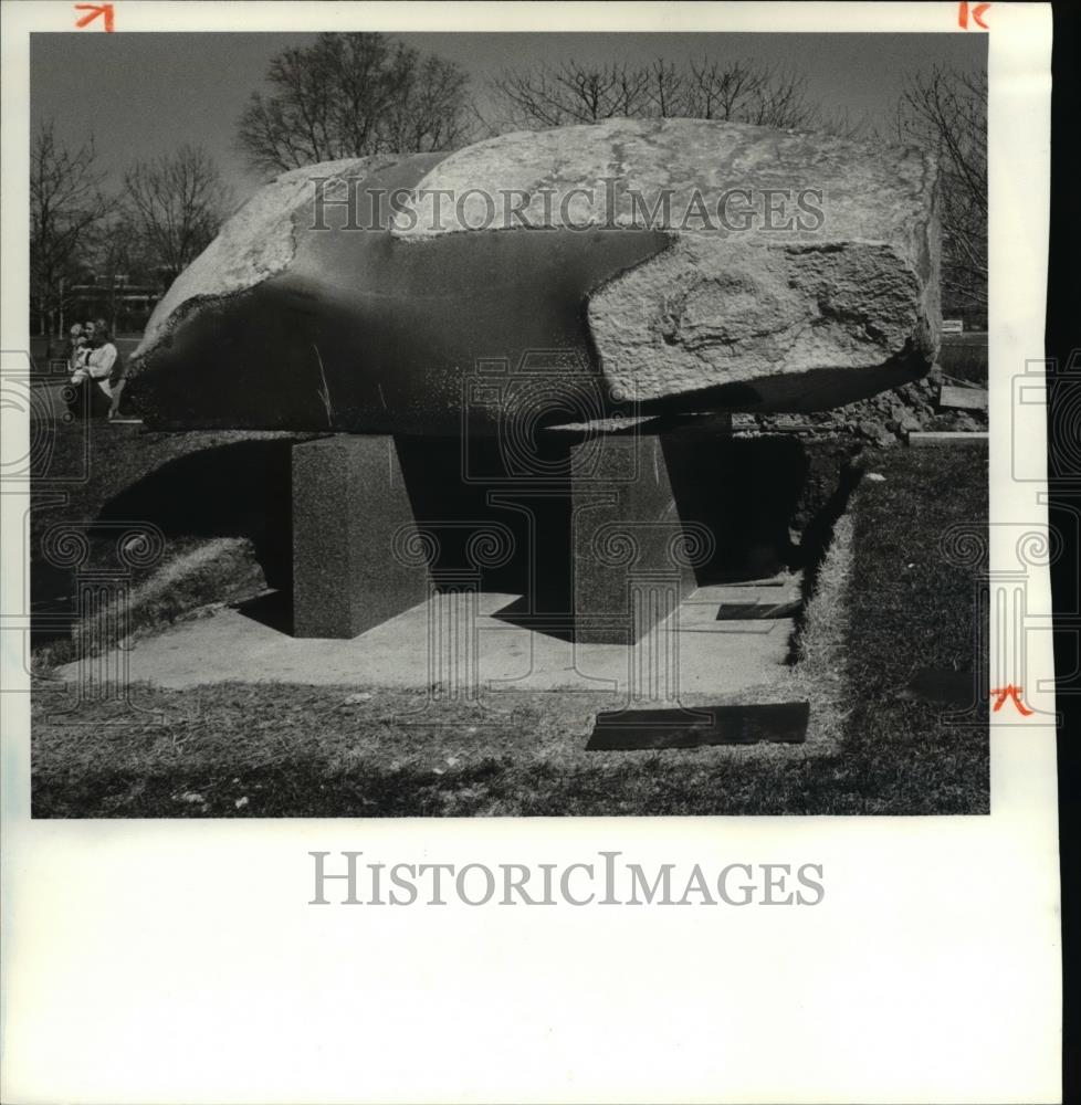 1981 Press Photo Sculpture Cleveland - cva60581 - Historic Images