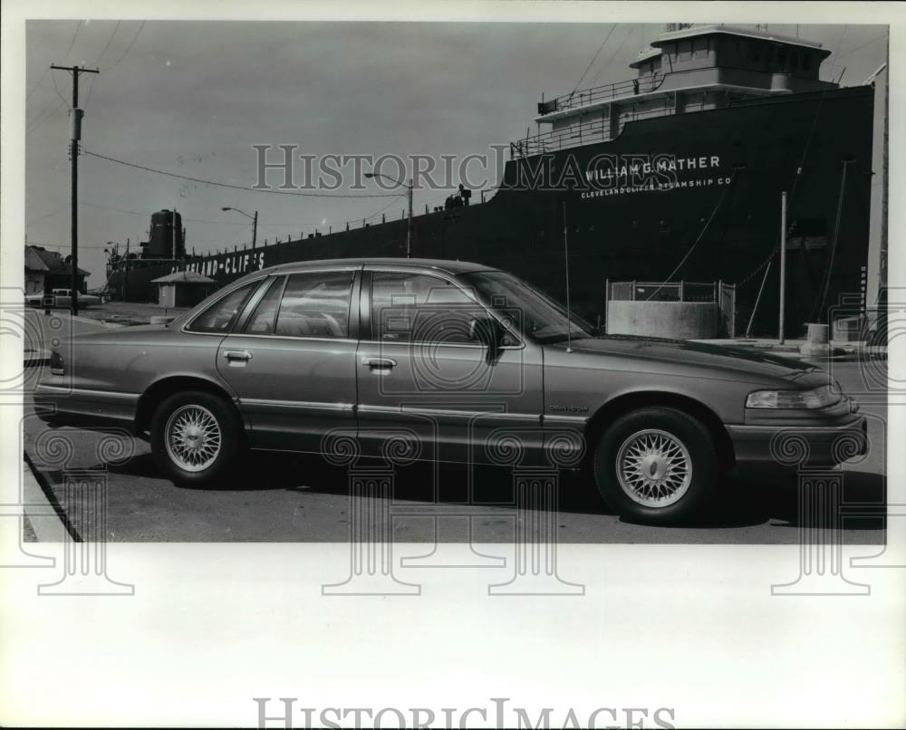 1991 Press Photo Ford Crown Victoria - Historic Images