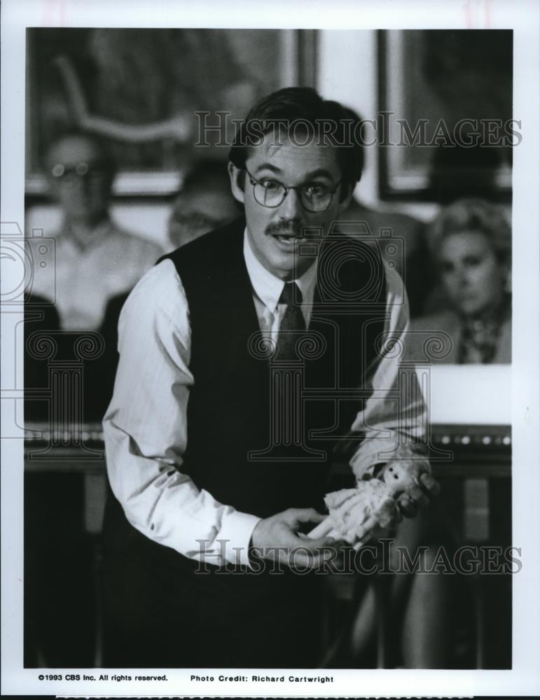 1993 Press Photo Richard Thomas in Precious Victims - cvp72262 - Historic Images