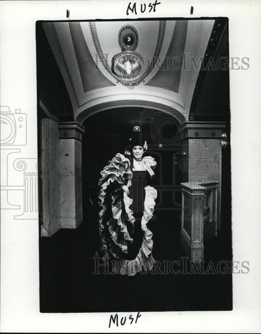 1994 Press Photo Maria Miller Entertainer - cvp48625 - Historic Images