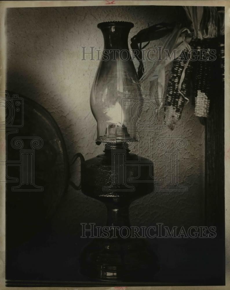 1979 Press Photo The candle lamp - Historic Images