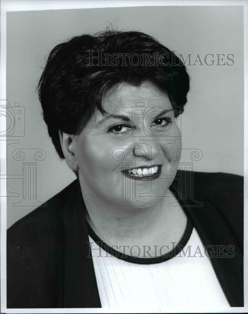 1999 Press Photo Denise Z Seyranian Sales Manager Cleveland San Jose Ballet - Historic Images