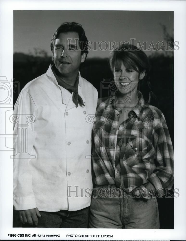 1996 Press Photo Beau Bridges &amp; Pam Dawber in The Journey Home - cvp54559 - Historic Images