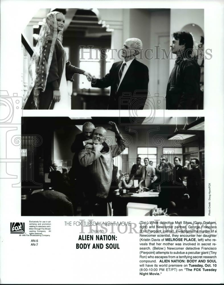 1995 Press Photo Gary Graham in Alien Nation: Body &amp; Soul - cvp55192 - Historic Images