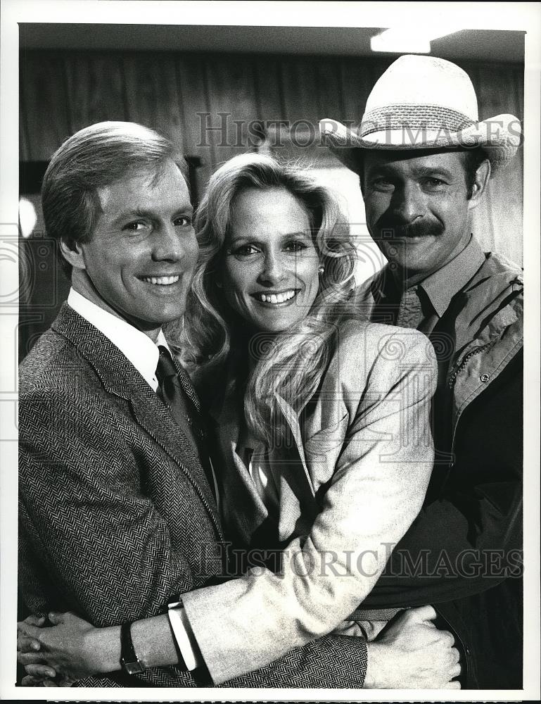 1988 Press Photo Jameson Parker Shelley Smith and Gerald McRaney Simon &amp; Simon - Historic Images