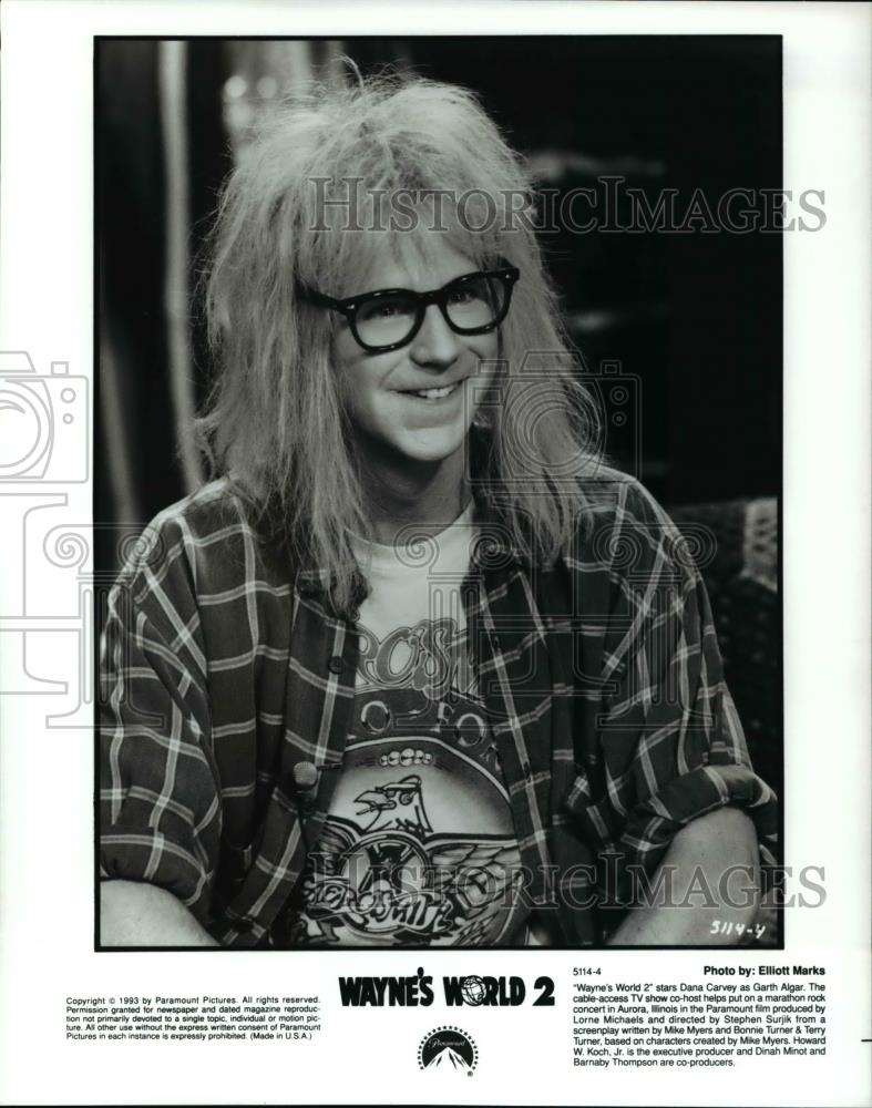 1995 Press Photo Dana Carvey stars as Garth Algar in Wayne's World 2 - cvp45017 - Historic Images