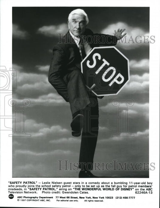 1997 Press Photo Leslie Nielsen in Safety Patrol - cvp52675 - Historic Images