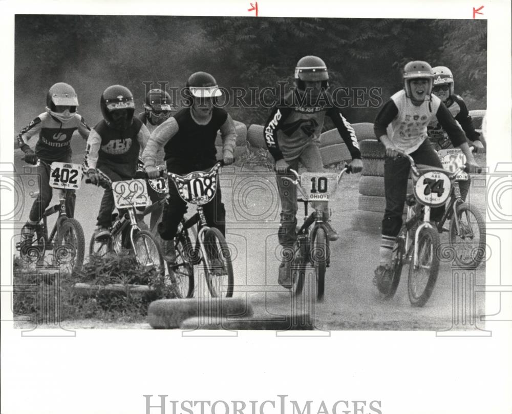 1981 Press Photo Bicycles racing Elyria - Historic Images