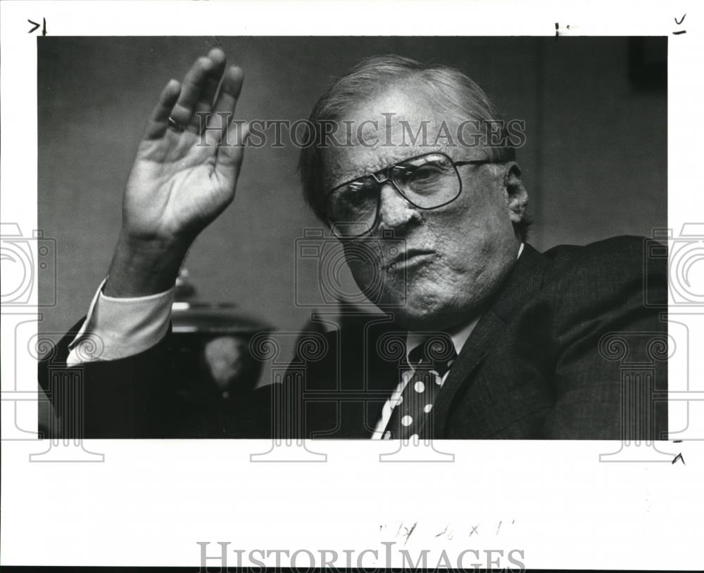 1989 Press Photo Dan R Wipff, Ex VP &amp; Chief Financial Officer for Telxon Corp - Historic Images