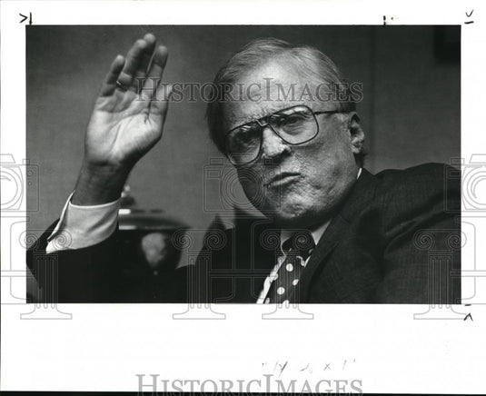 1989 Press Photo Dan R Wipff, Ex VP & Chief Financial Officer for Telxon Corp - Historic Images