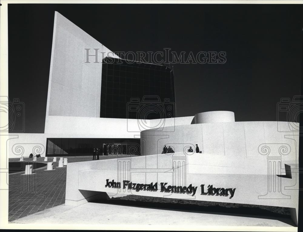 1989 Press Photo The John Fitzerland Kennedy Library in Boston - Historic Images