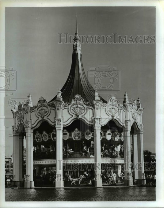 1981 Press Photo The world's largest carousel, the Columbia - Historic Images