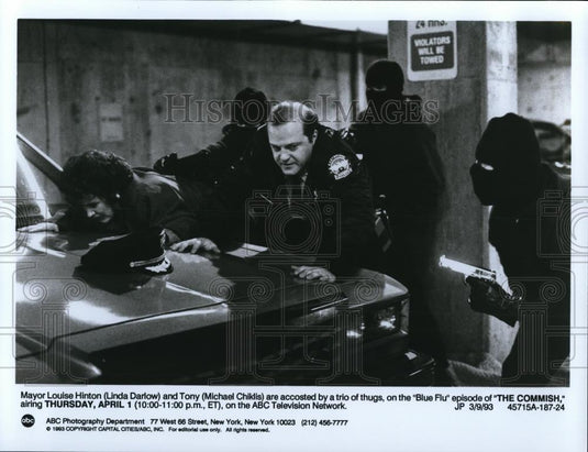 1993 Press Photo Michael Chiklis & Linda Darlow in The Commish - cvp43852 - Historic Images