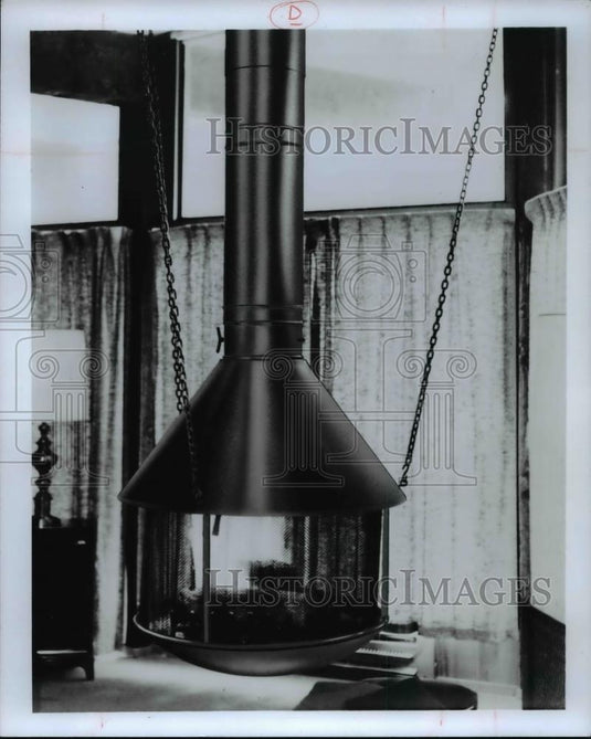 1977 Press Photo The Fireplace - Historic Images
