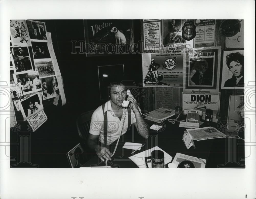 1983 Press Photo Singer Buddy Maver - cvp49571 - Historic Images