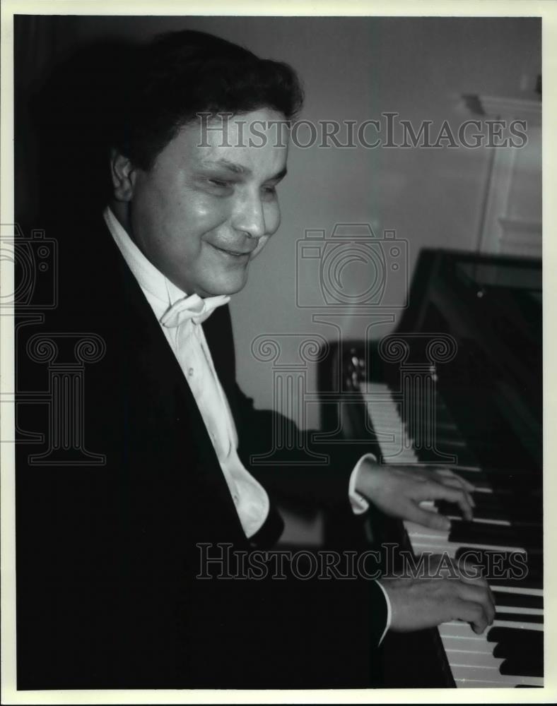 1988 Press Photo Jean Warner Pianist - cvp75535 - Historic Images