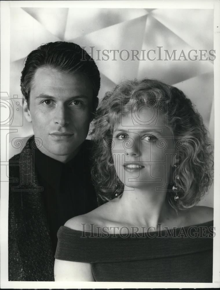1988 Press Photo Timothy Daly and Eve Gordon star in Almost Grown - cvp54720 - Historic Images