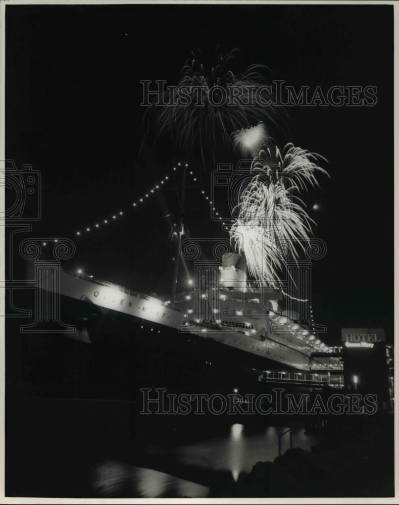 1990 Press Photo The Park's fireworks - Historic Images