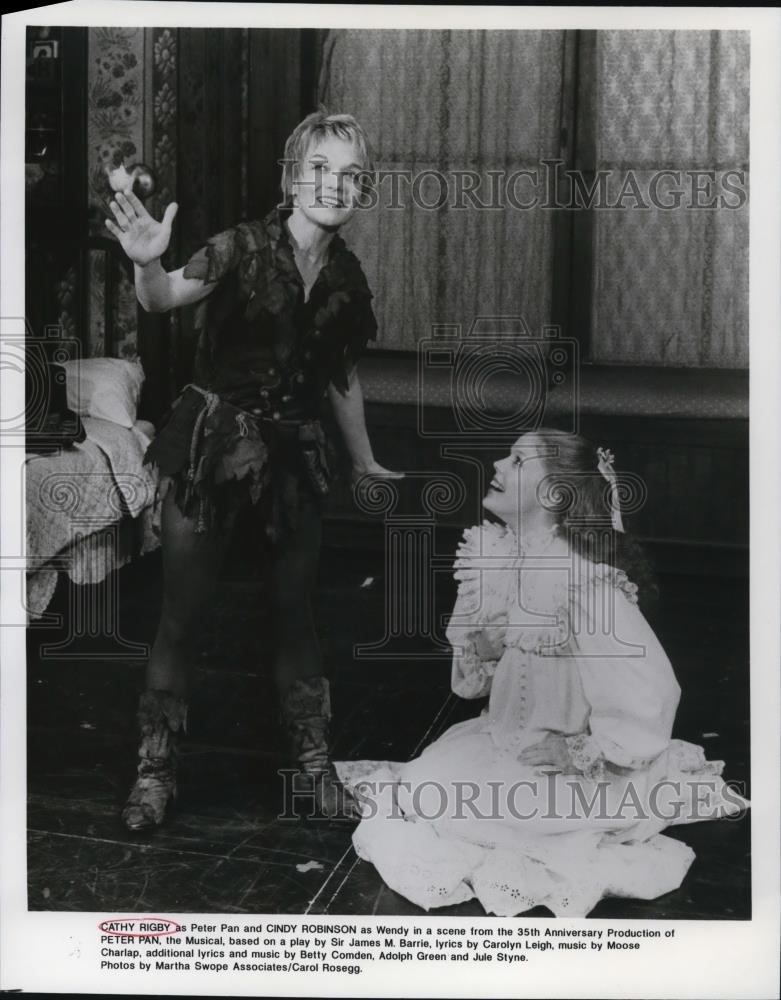 1990 Press Photo Cathy Rigby Cindy Robinson in Peter Pan - Historic Images
