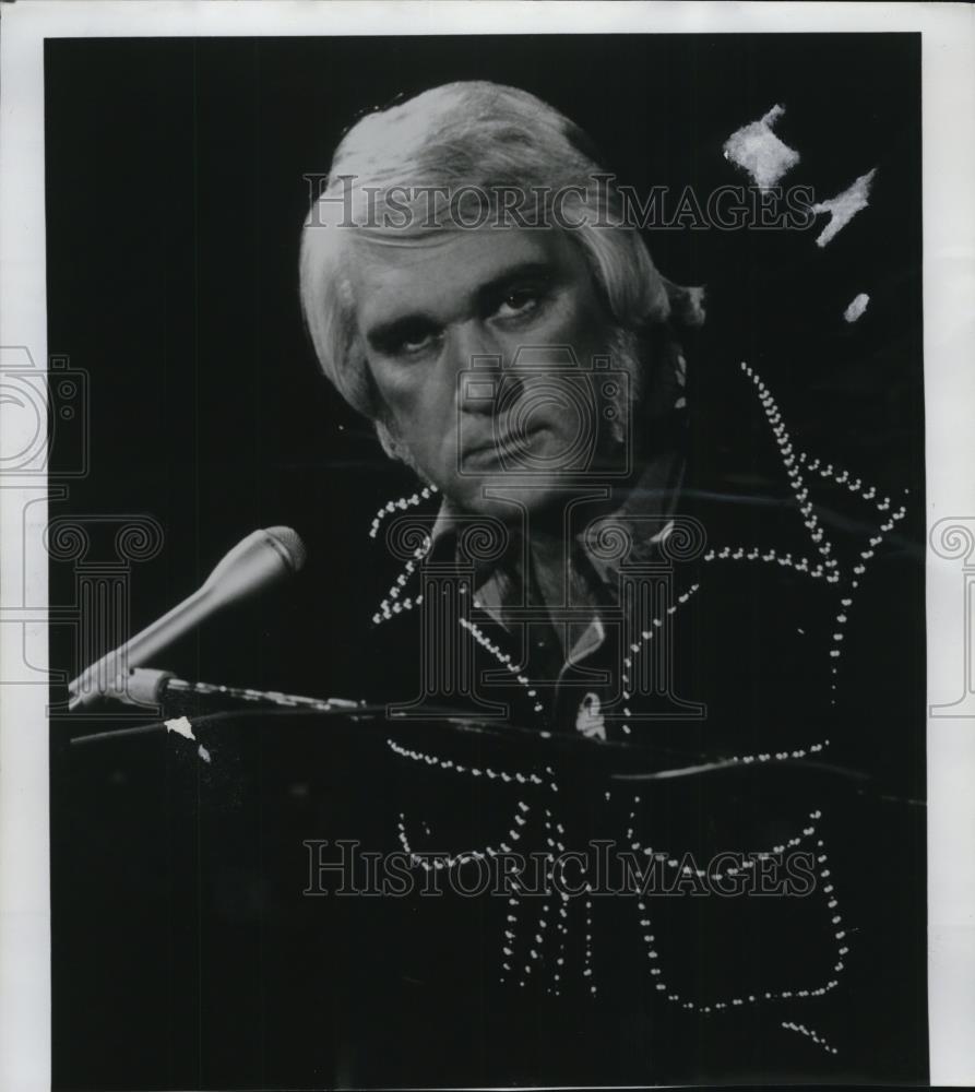 Undated Press Photo Singer Charlie Rich - Historic Images