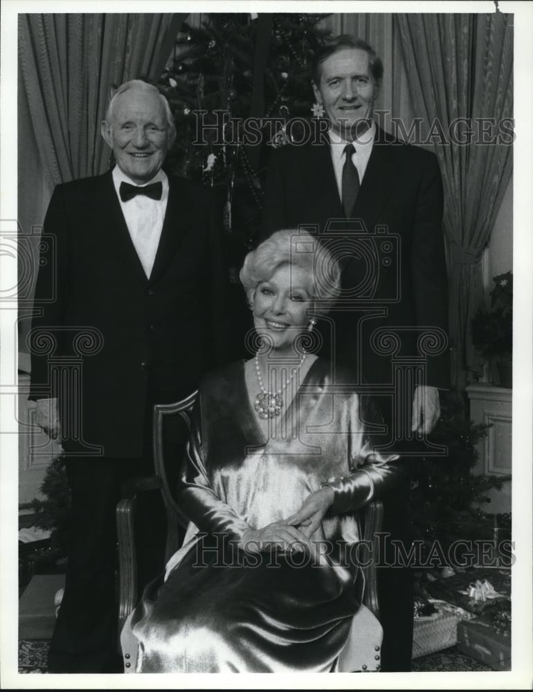 1986 Press Photo Loretta Young Trevor Howard and Arthur Hill in Christmas Eve - Historic Images