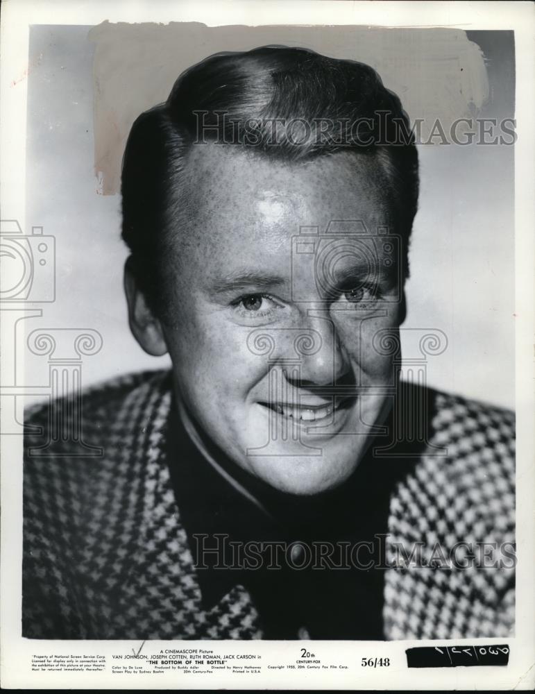 1956 Press Photo Van Johnson in The Bottom of the Bottle - Historic Images