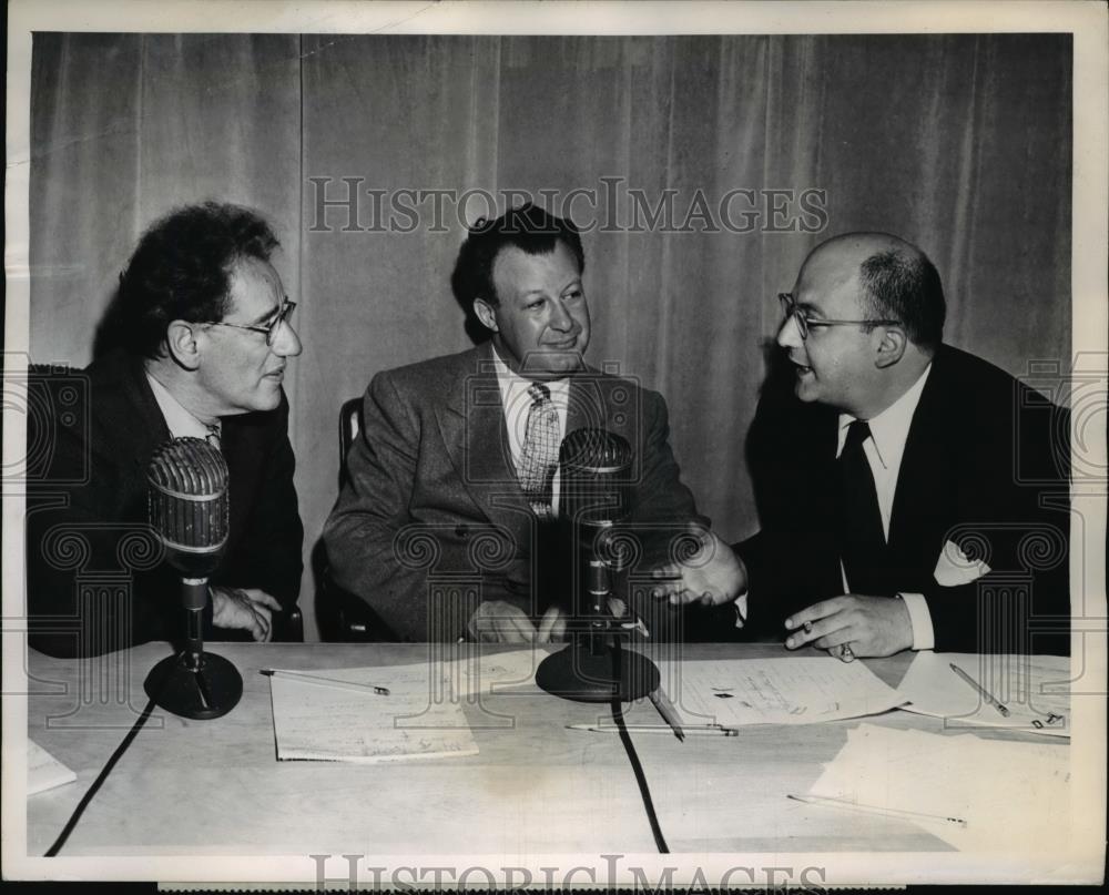 1950 Press Photo of L-R George S. Kaufman, Clifton Fadiman, and Abe Burrows. - Historic Images