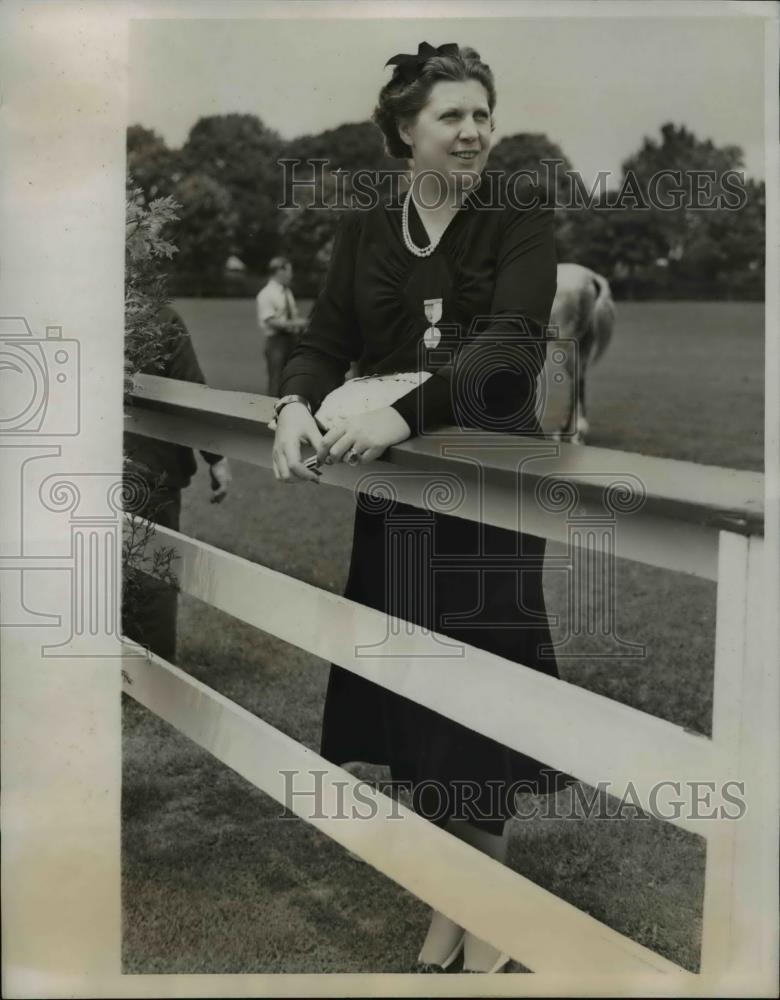 1939 Press Photo Mrs Reed Albee chair of Westchester Horse show in NY - Historic Images