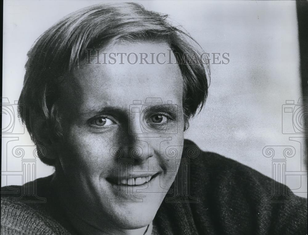 1974 Press Photo Michael Moriarty stars in Find Your Way Home - Historic Images