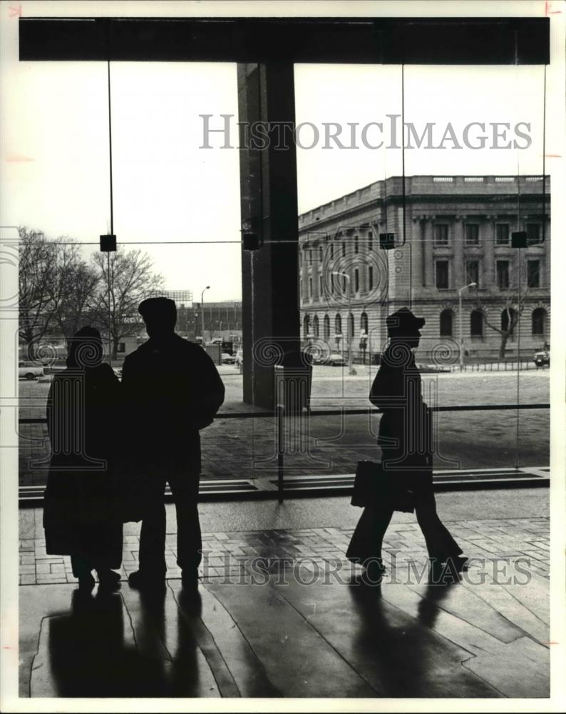 1980 Press Photo The sculpture at the Justice Center building - Historic Images