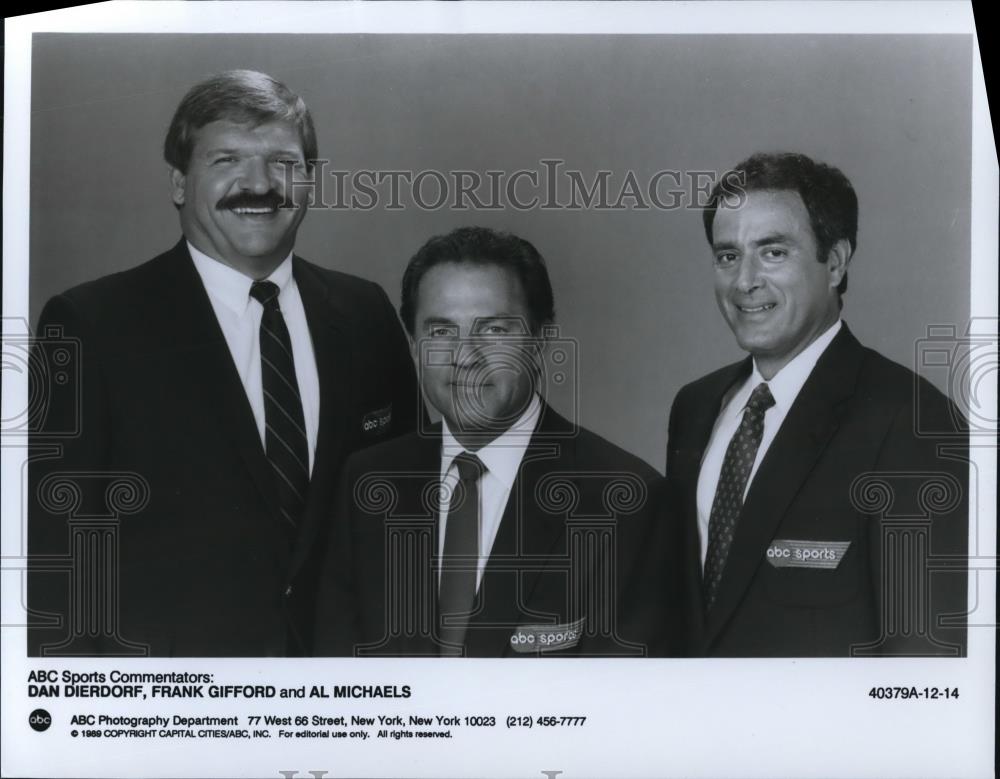 1989 Press Photo Dan Dierdorf Frank Gifford and Al Michaels Sports Commentators - Historic Images