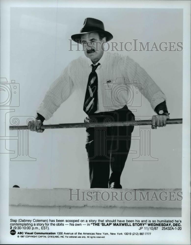 1987 Press Photo Dabney Coleman in The Slap Maxwell Story - Historic Images