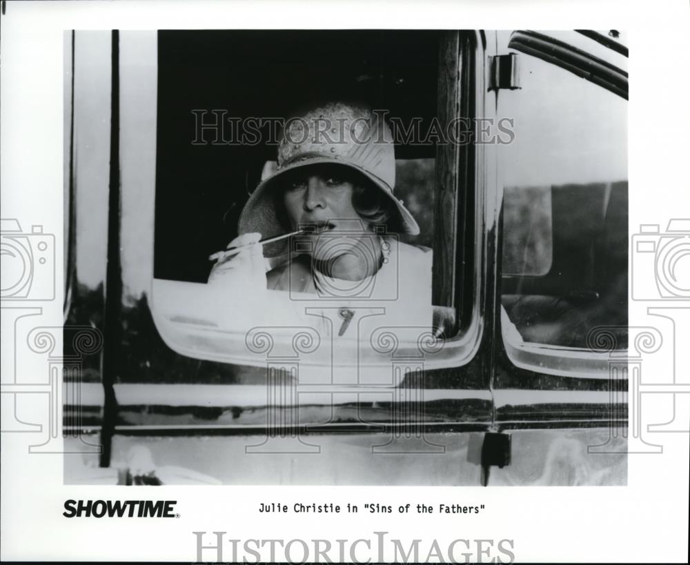 1988 Press Photo Julie Christie stars as Charlotte Deutz in Sins of the Fathers - Historic Images