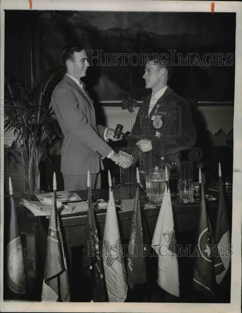 1944 Press Photo Kansas City Mo Oliver Kinzie Pres of Future Farmers of America - Historic Images