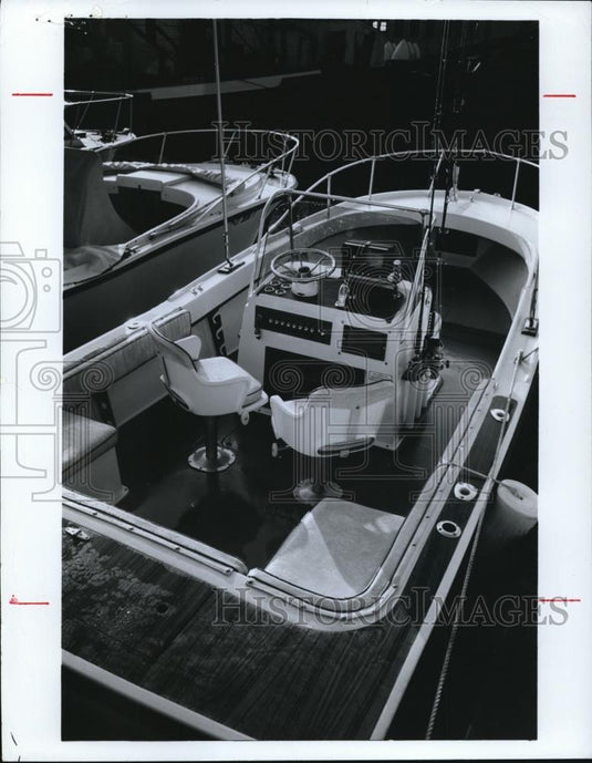 1978 Press Photo A boat prepared for the Boat Show - Historic Images