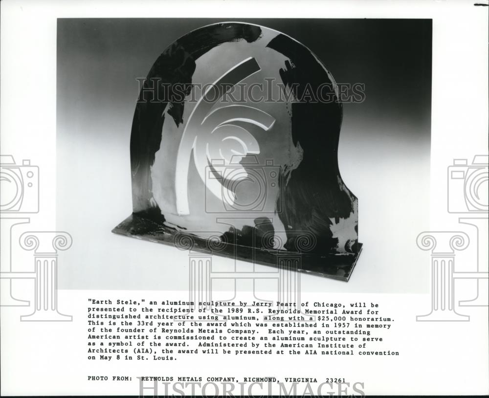 1989 Press Photo The earth steel, aluminum sculpture by Jerry Pear - Historic Images