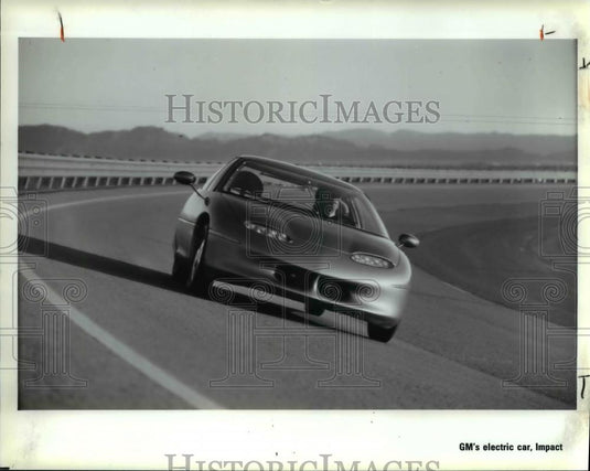 Press Photo General Motors Impact - Historic Images