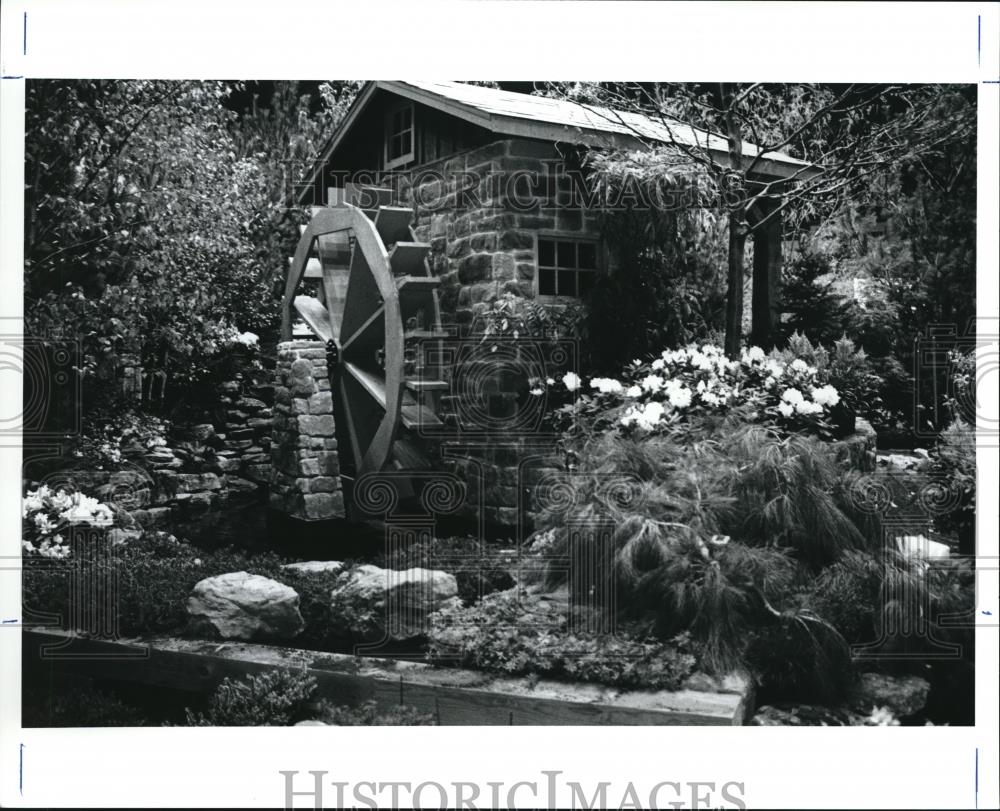 1992 Press Photo A scene in the Home and Garden Show - Historic Images