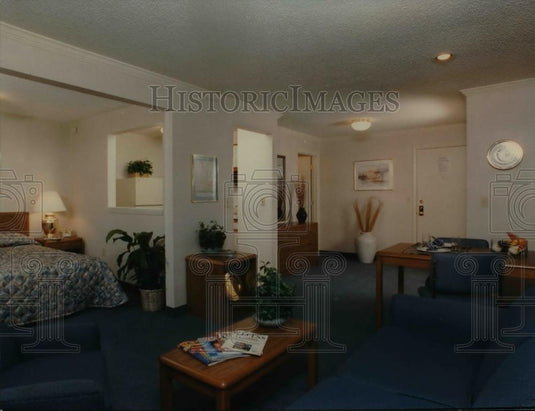 1996 Press Photo Studio Plus Apartments - Historic Images