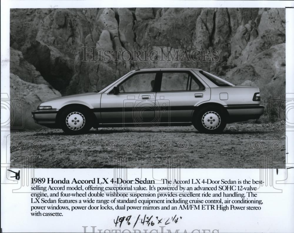 1989 Press Photo The Honda Accord LX4-Door Sedan - Historic Images