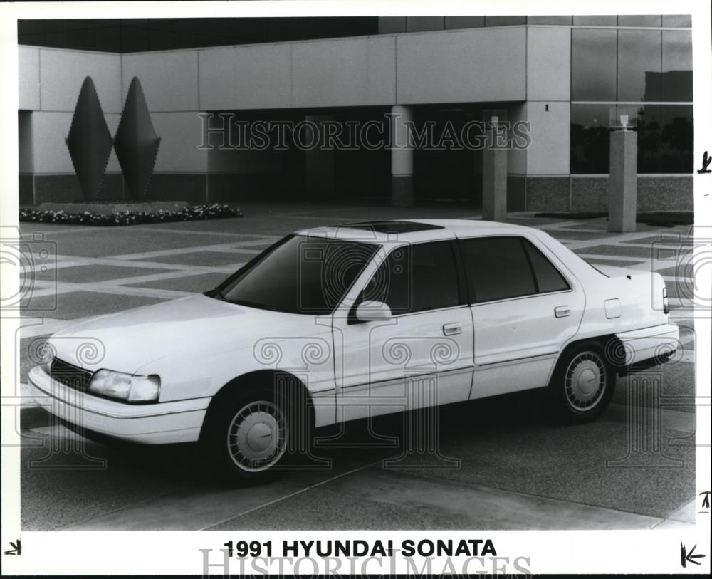 1991 Press Photo The Hyundai Sonata - Historic Images