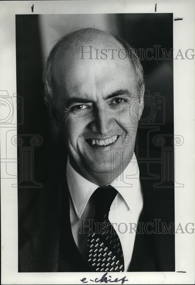 1984 Press Photo Prof Malcolm Tait, director, Cleve Music School Settlement - Historic Images