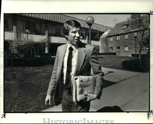 1983 Press Photo Dave Wottle, former Olympic Gold Medalist - Historic Images
