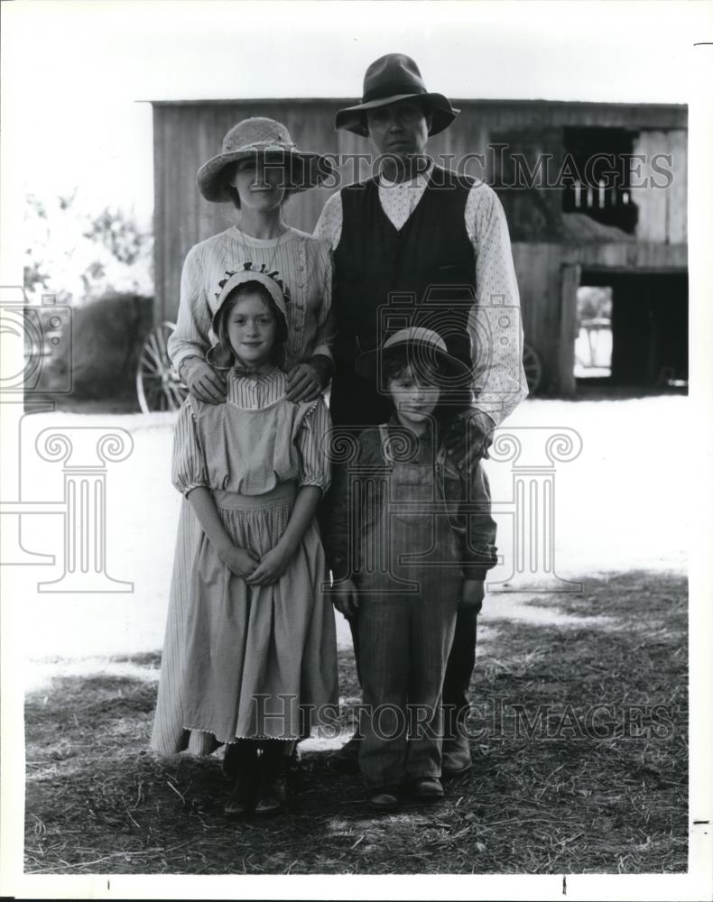 1991 Press Photo Sarah, Plain and Tall - cvp72977 - Historic Images