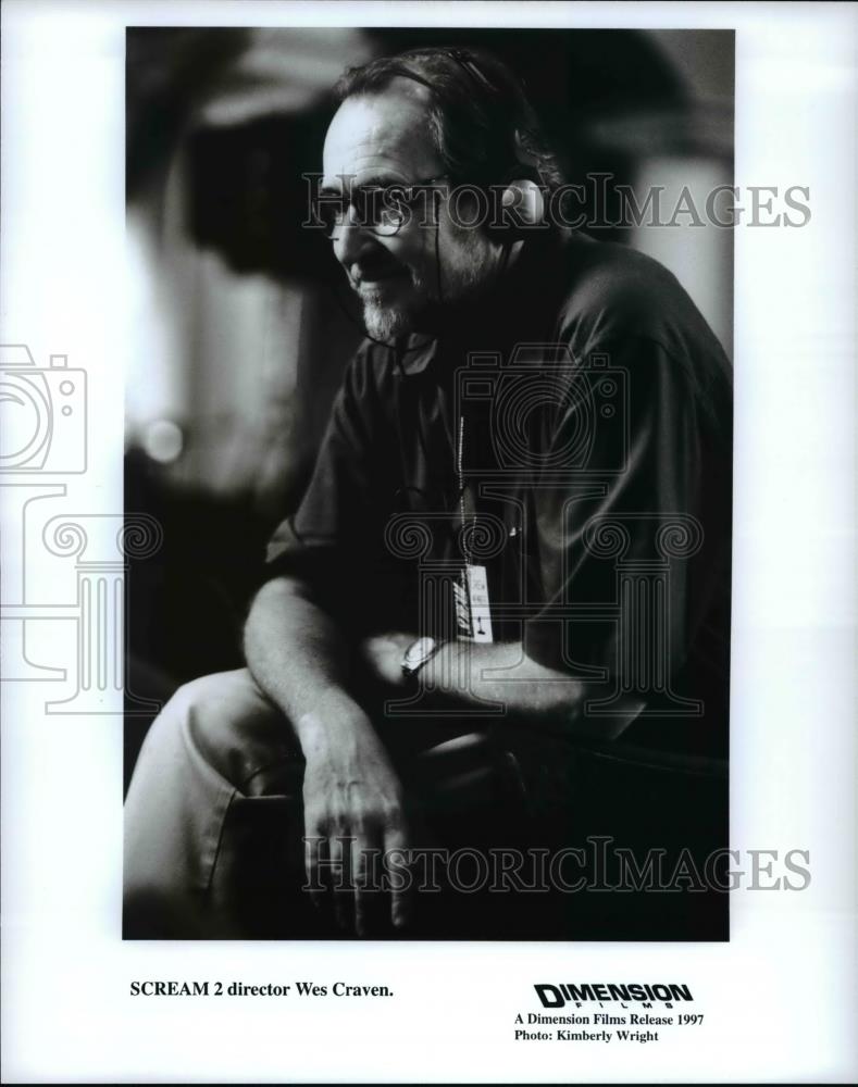 1997 Press Photo Wes Craven director on set of Scream 2 - Historic Images